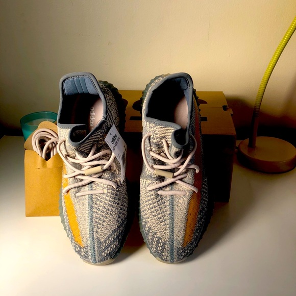 YEEZY BOOST 350 - Picture 5 of 12